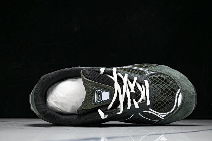 B0tt*ga Ven*ta SNEAKER BVS-056