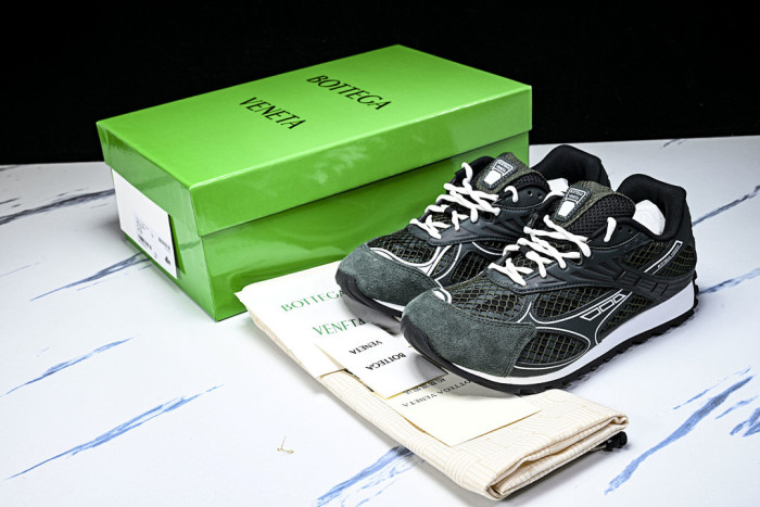 B0tt*ga Ven*ta SNEAKER BVS-056