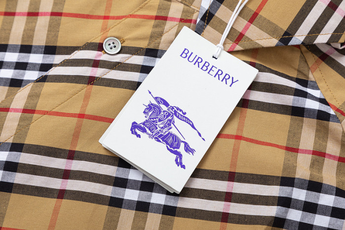 B*URBERRY CLOTHES BYCS-004