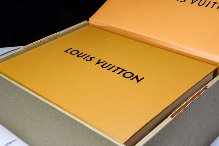 LOU VUIT CLASSIC LVTCC-003