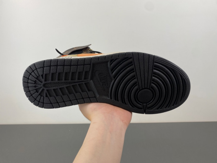 Air Jordan 1 High & LV 554724-555