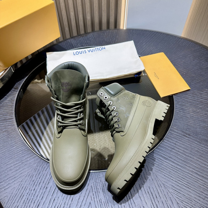 L**V**T* BOOTS LVTBS-025