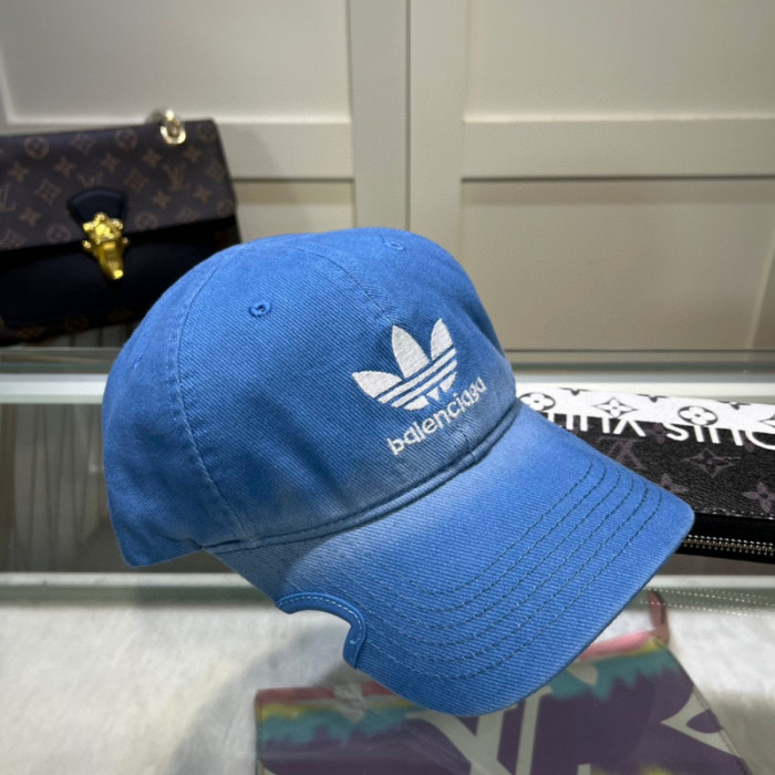 HAT-004