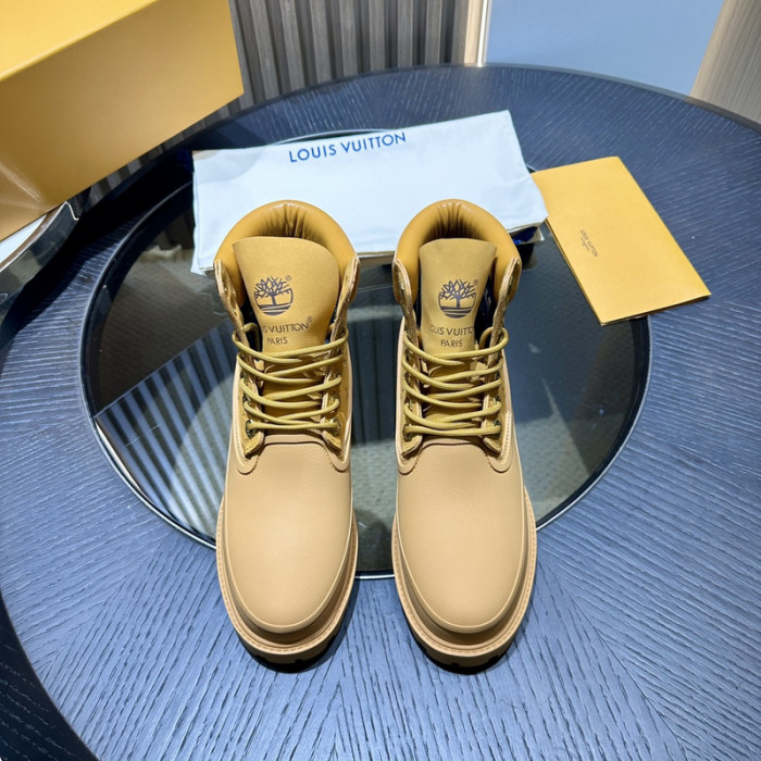 L**V**T* BOOTS LVTBS-023
