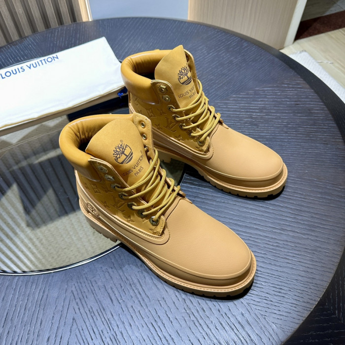 L**V**T* BOOTS LVTBS-023