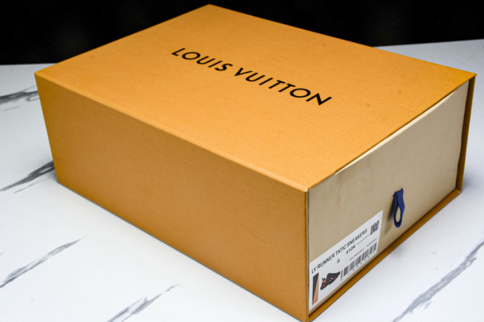LOU VUIT RUNNER LVR-004