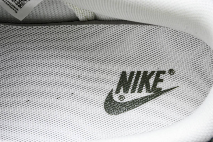 nike sb dunk low & D10r fc1688-226