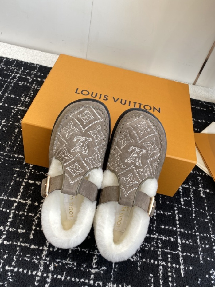 L**V**T* BOOTS LVTBS-046