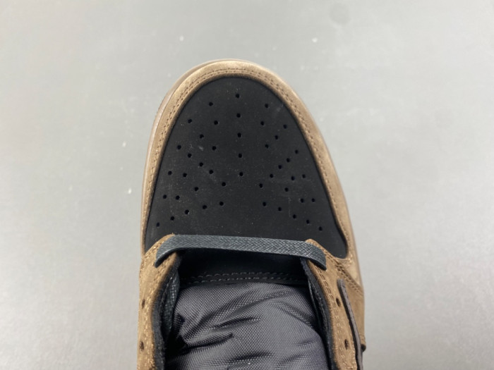 Travis Scott x Air Jordan 1 Low CQ4277-001