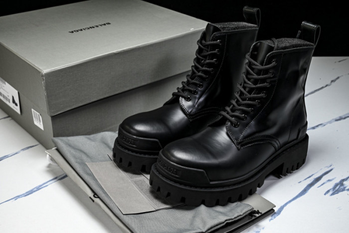 B*ALE*NGA BOOT BSB-033