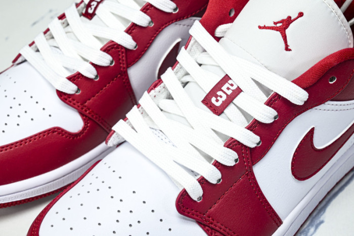 Air Jordan 1 Low 553558-611