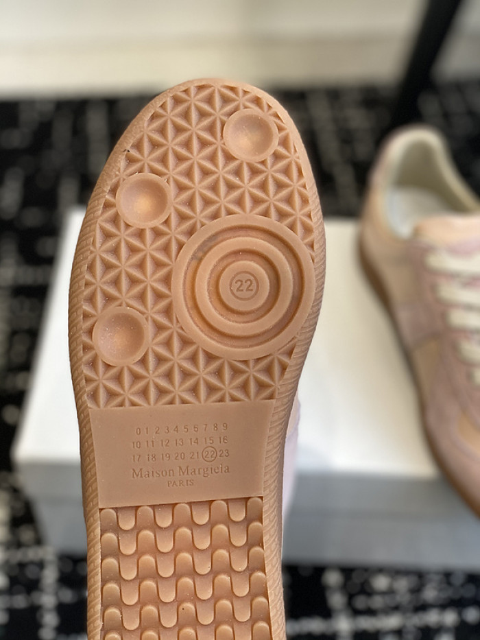 Ma*iso*n Mar*giela MAMA-037
