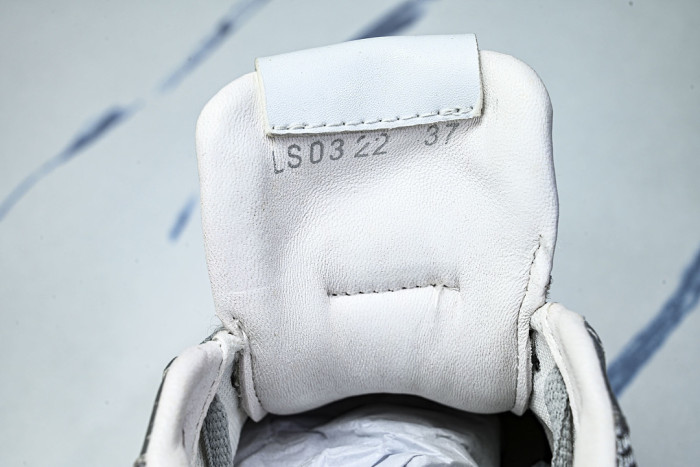 New Balance x Mi­uMi­u 530 MM-008