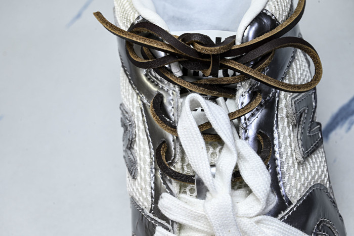 New Balance x Mi­uMi­u 530 MM-006