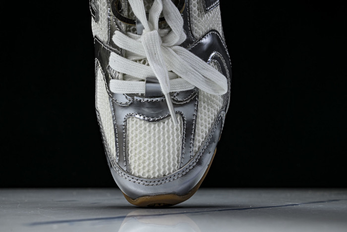 New Balance x Mi­uMi­u 530 MM-006