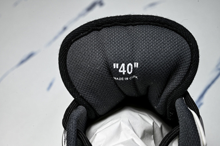 OFF-WHITE OTHERS OFO-096