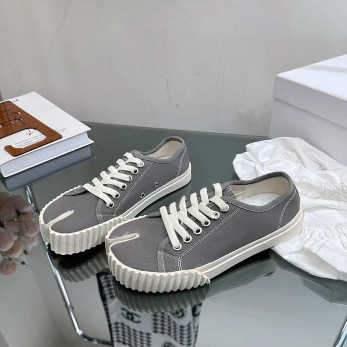 Ma*iso*n Mar*giela MAMA-0158