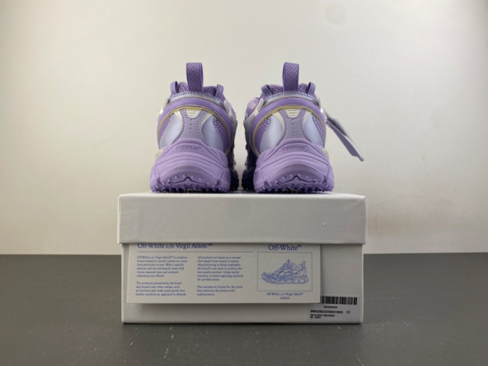 C/O​ SNEAKERS CO-079