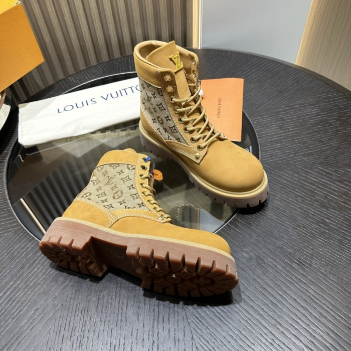 L**V**T* BOOTS LVTBS-043